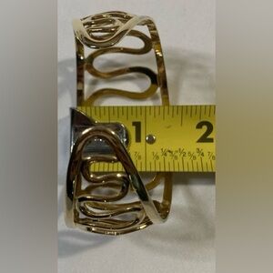 Sarah Coventry Cuff Bracelet Elegant Open Gold-Tone “U” Design Classic